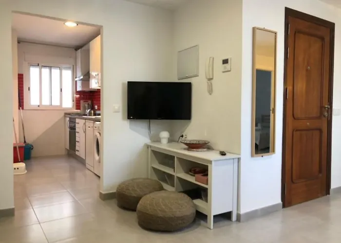 Bonito Apto 6 Pax Cerca De La Playa De Conil Con Aa