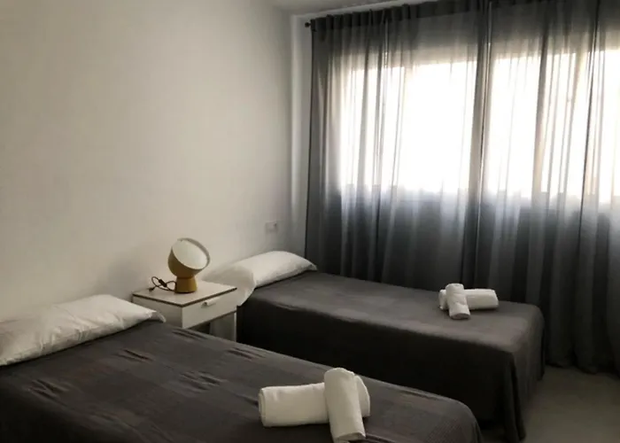 Apartamento Bonito Apto 6 Pax Cerca De La Playa De Conil Con Aa Conil De La Frontera